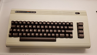 Commodore Service and Restorer Hungary | Commodore VIC 20 javítása