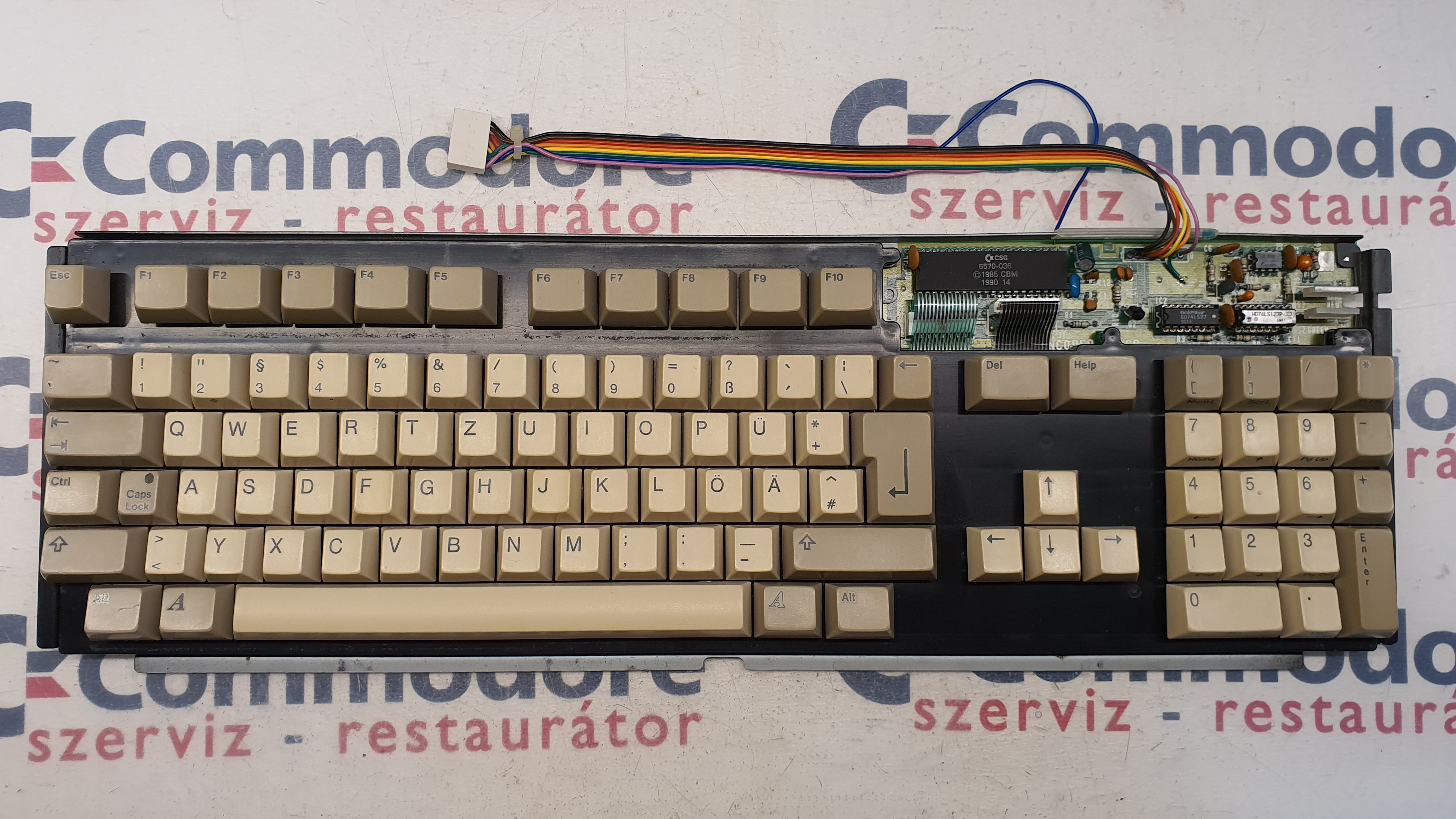 Commodore Service and Restorer Hungary | Commodore Amiga 500 billentyűzet