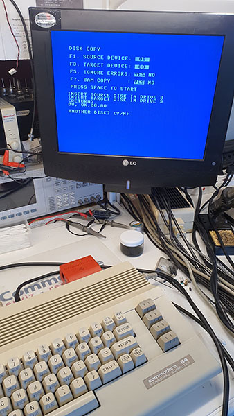DS-HD floppy lemezek használata Commodore Floppy meghajtókban